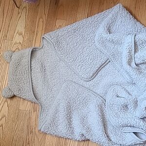 Kids UGG snuggie hooded mitten blanket